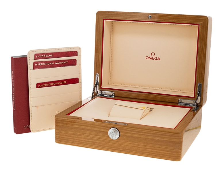 Omega Planet Ocean 215.32.46.51.01.001